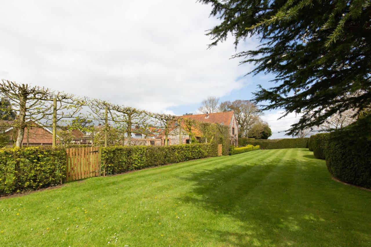 Williams Barn Villa West Beckham Екстериор снимка